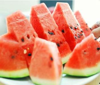 人流可以吃瓜吗,跟随人流共享美味时光