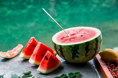 秋季不宜吃瓜,告别瓜果，呵护肠胃健康